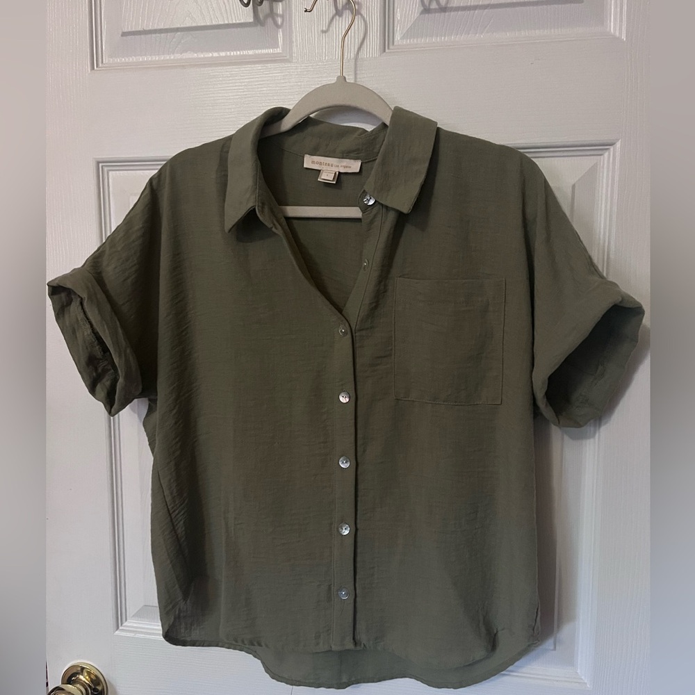 Monteau Olive Green Cropped Blouse